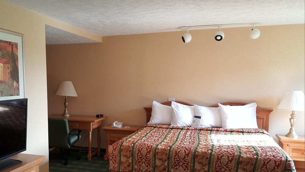 Hotel Oriskany Kültér fotó